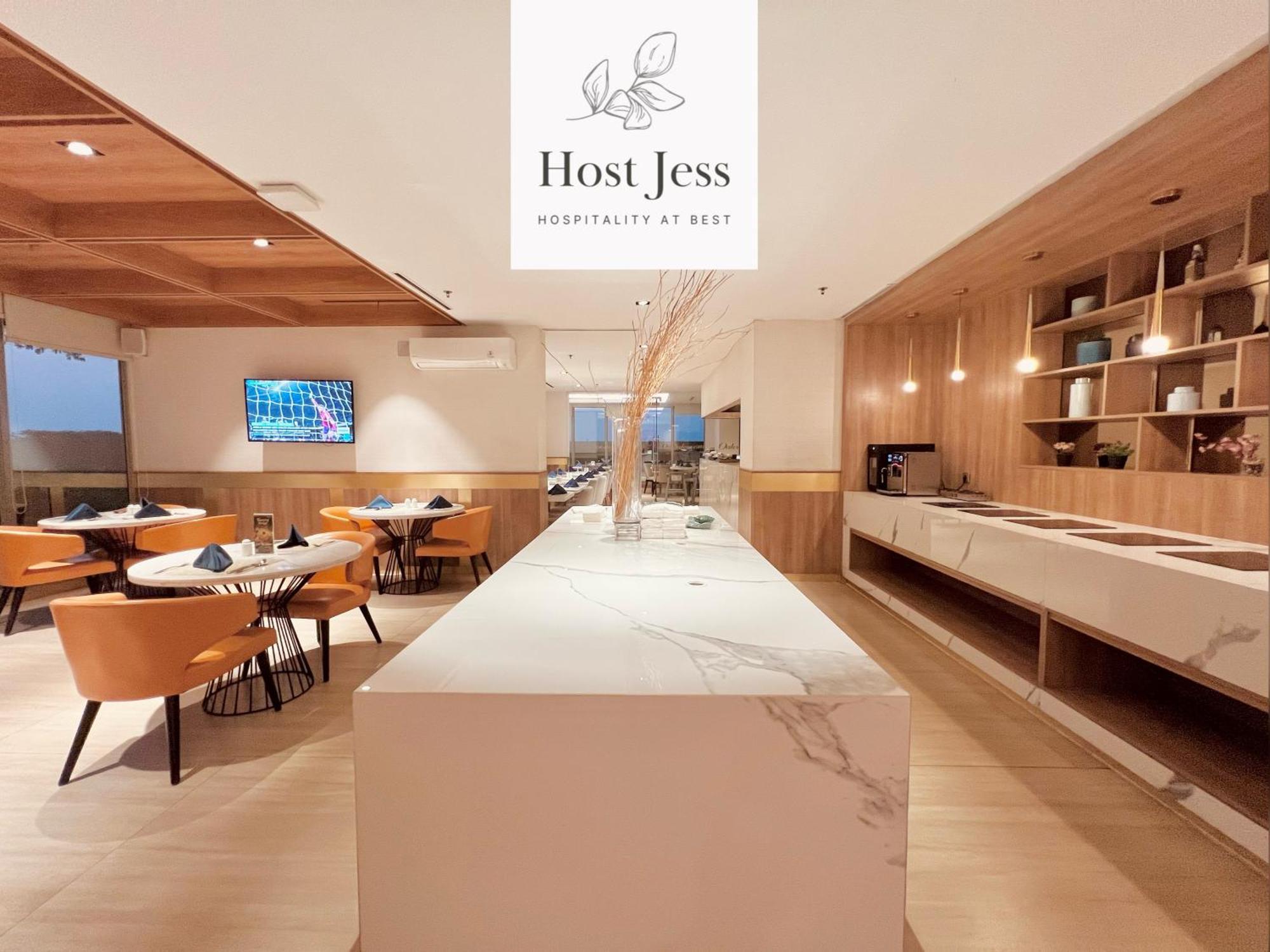 Gold Coast Pik Apartments By Host Jess جاكرتا المظهر الخارجي الصورة