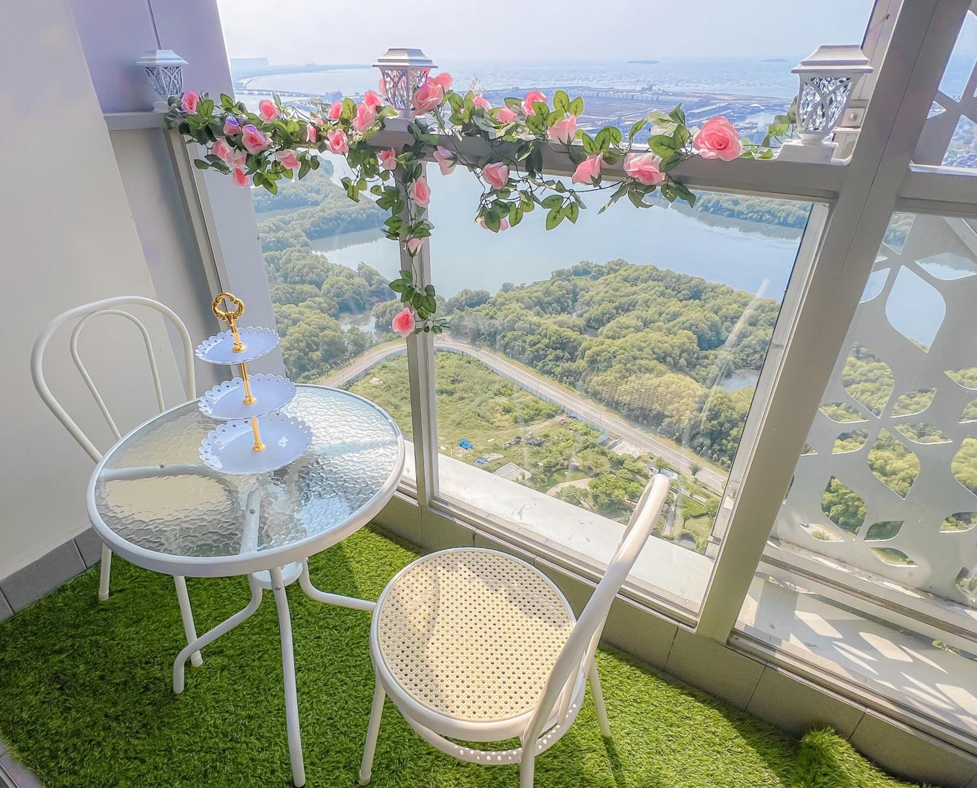 Gold Coast Pik Apartments By Host Jess جاكرتا المظهر الخارجي الصورة