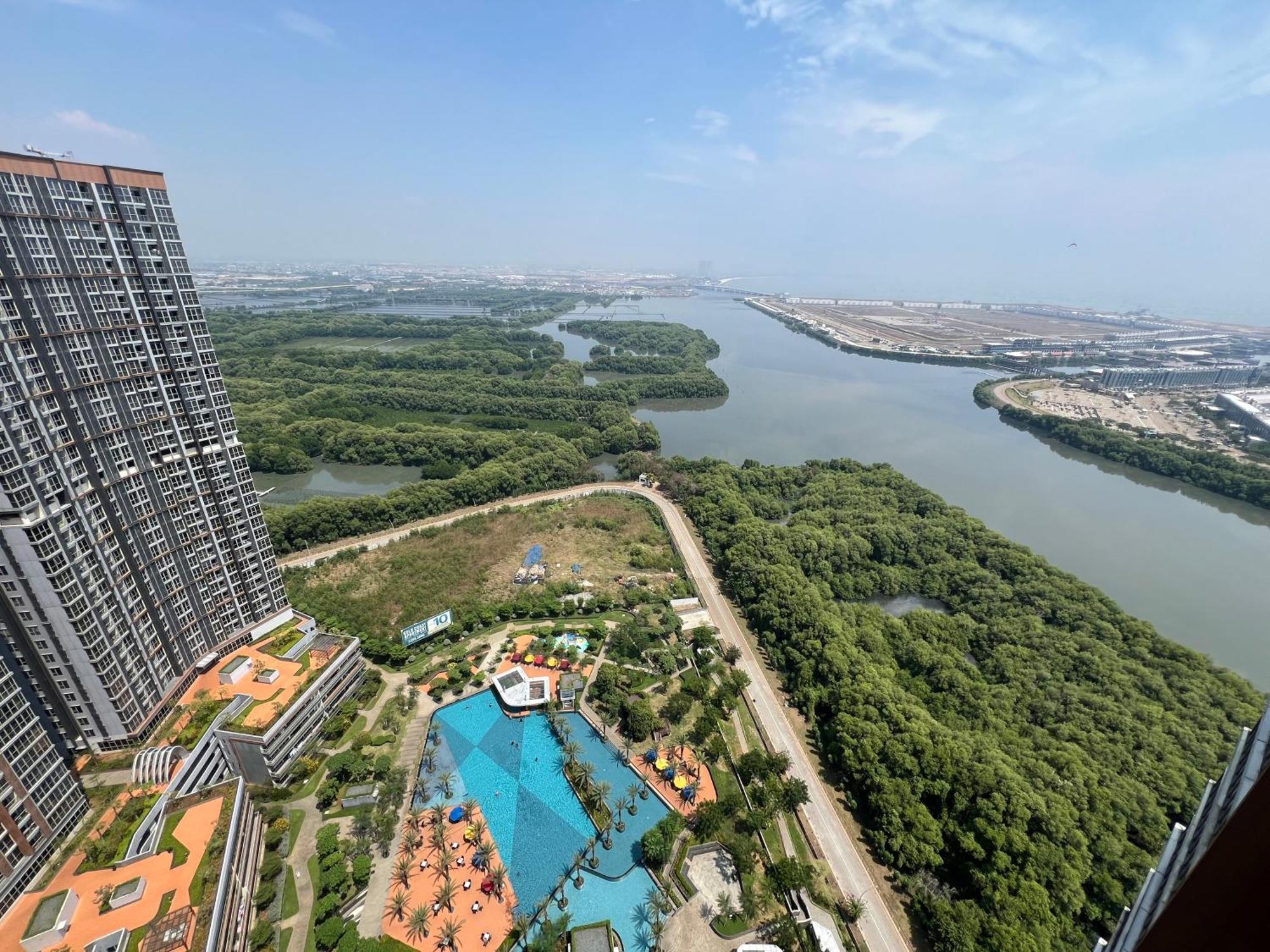 Gold Coast Pik Apartments By Host Jess جاكرتا المظهر الخارجي الصورة